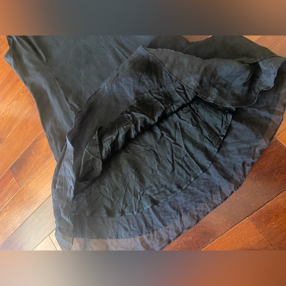 Garnet Hill 100% Silk Sleeveless Ruffle Hem Little Black Dress Size 8P - Picture 8 of 11